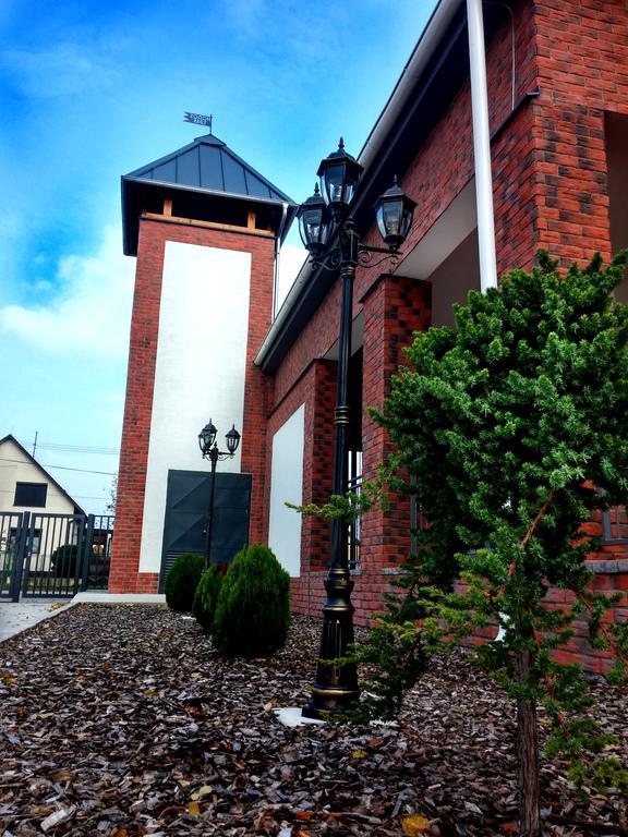 Guest House Hodus Vydrany Экстерьер фото
